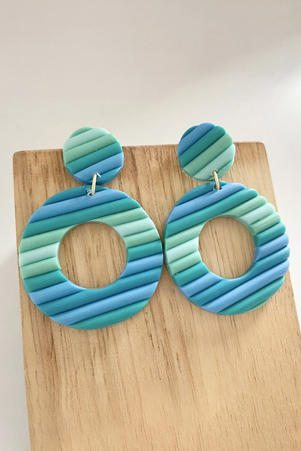 Round Shape Wooden Dangle Earrings